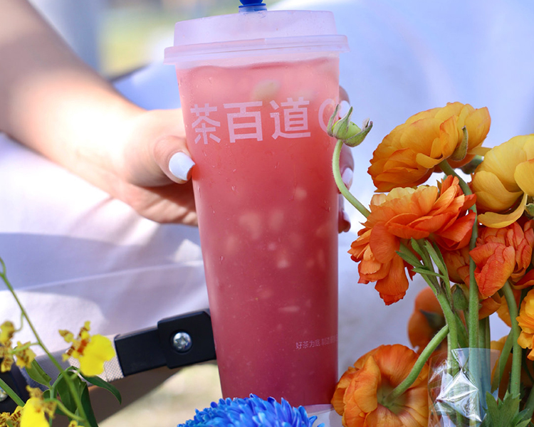 茶百道奶茶加盟费多少钱左右，加盟茶百道饮品需要几万元