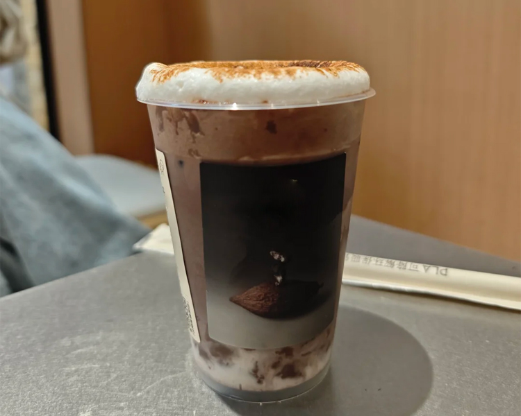 加盟一个喜茶品牌店需要多少钱，喜茶饮品店加盟费用和条件分析